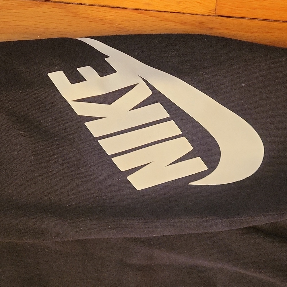 Nike Brand Black Jogger Sweatpants - Picture 3 of 5